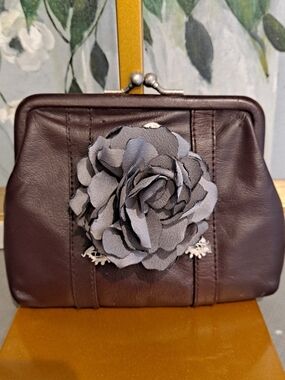 Vintage Dark Brown Leather Coin Purse with Gray Flower Accent
